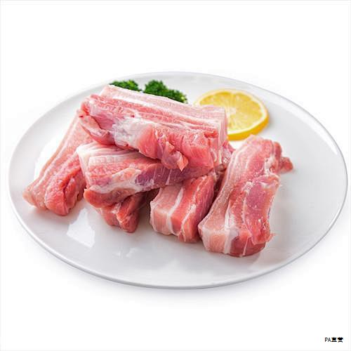 在国家卫生健康委的指导下，中国器官移植发展基金会发布了关于人体异种器官移植的临床试验专家共识，提出应以“鼓励研究、审慎发展”为原则，系统评估研究进展并清醒认知相关风险。此前，中央相关部门印发的科技伦理治理意见明确了伦理原则、治理体制与制度保障等要点，为异种器官移植和基因编辑等领域的伦理边界提供了框架。