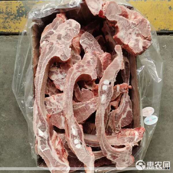 猪肉是家庭厨房的常备食材,可以用于炒菜、煲汤、包饺子等多种做法。不同部位的口感与适用菜式各有特色,选择时可以结合营养需求与口味偏好来决定。 猪肉是家庭厨房的常备食材,可以用于炒菜、煲汤、包饺子等多种做法。不同部位的口感与适用菜式各有特色,选择时可以结合营养需求与口味偏好来决定。