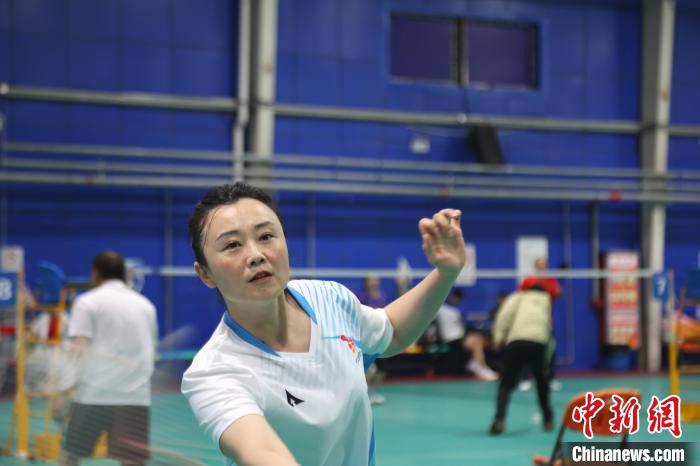 2024沿黄九省区携手西宁市举办羽毛球混合团体邀