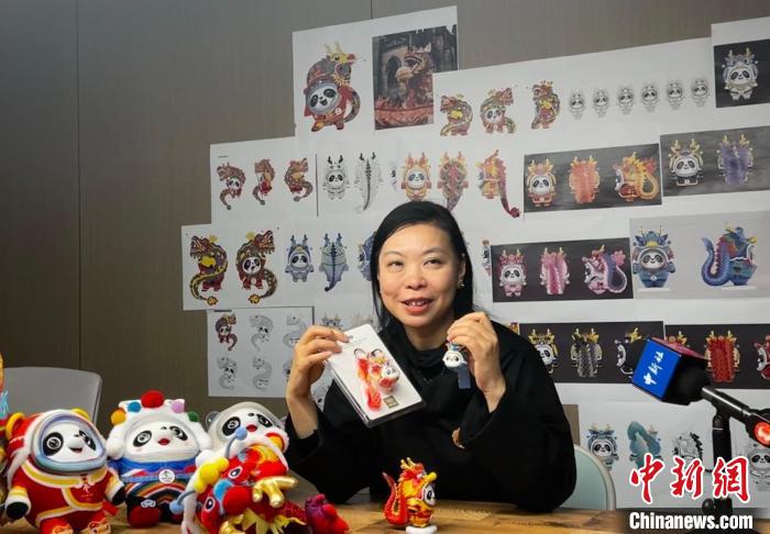 从冰墩墩到龙墩墩：顶流如何在龙年焕新并走向