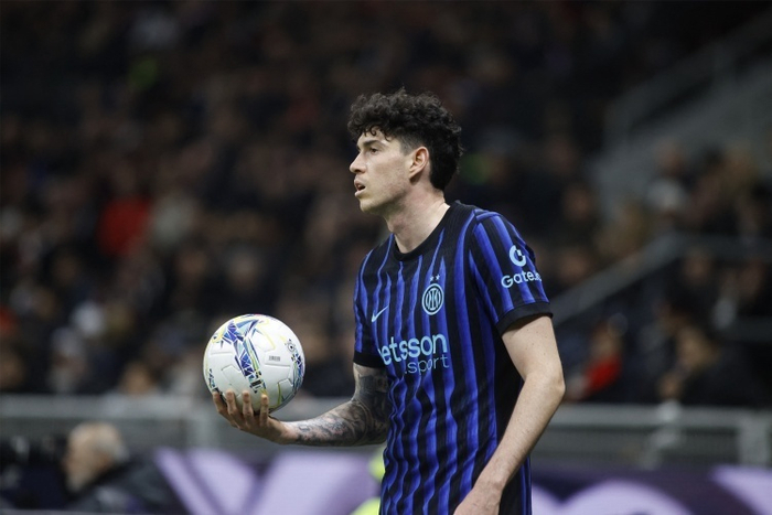 米兰追逐格雷茨卡遭阿森纳压制，国米劳塔罗复